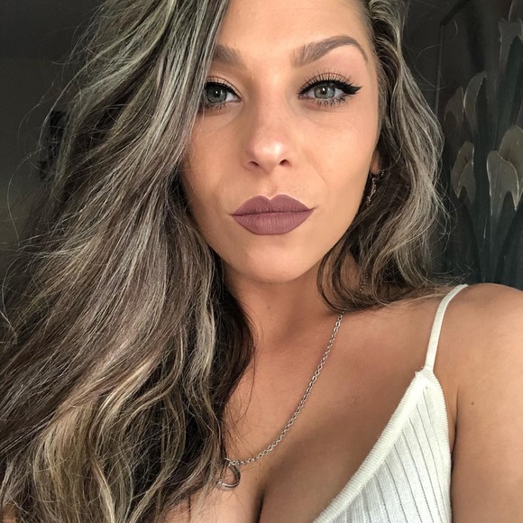 chloenicole13